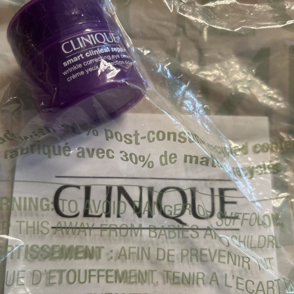 NEW IN BAG Clinique Smart Clinical Repair Wrinkle Correcting Eye Cream .5oz/15ml